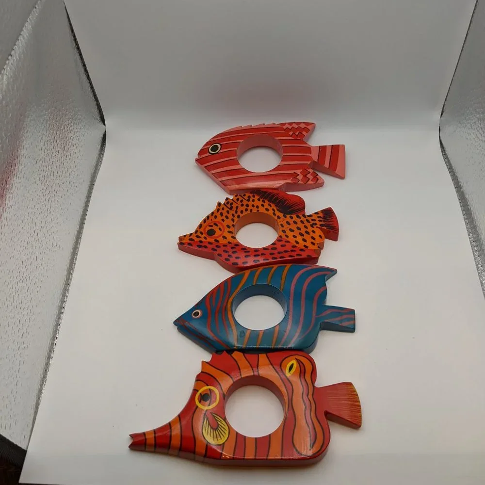 🧨🧨Napkin Rings Set of Four (4) Fish Decor